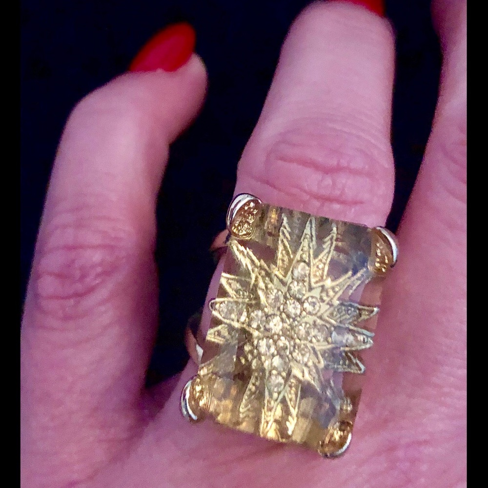 VINTAGE DOUBLE LAYER LUCITE SWAROVSKI STAR RING - Picture 6 of 8